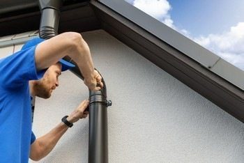 Leading Newcastle gutter installation service in WA near 98056